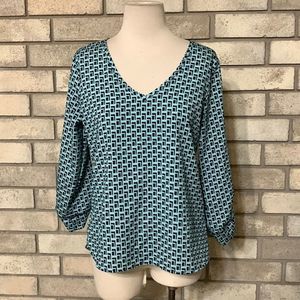 Green and black blouse medium